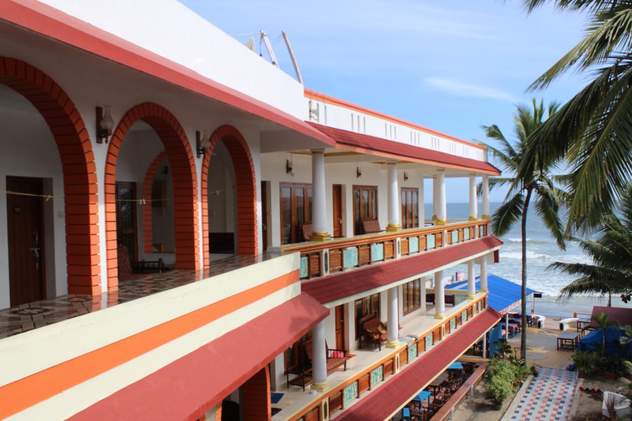 Hotel Sea View Palace - The Beach Hotel Kovalam Extérieur photo